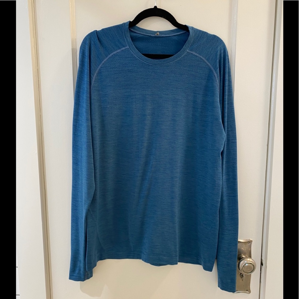 Lululemon long sleeve - Men’s, Large